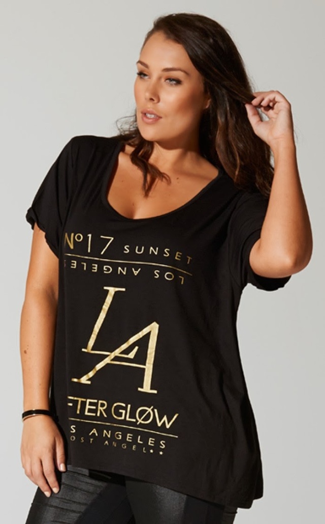 17 Sundays classic T-shirt goes great with leather leggings and so comfy too