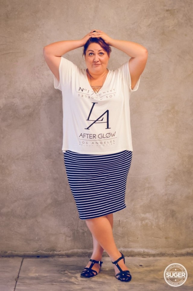 The gorgeous Mel from SugerCoatit in 17 Sundays pencil skirt
